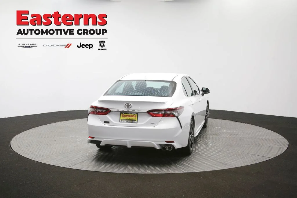 Used 2024 White Toyota SE image 38