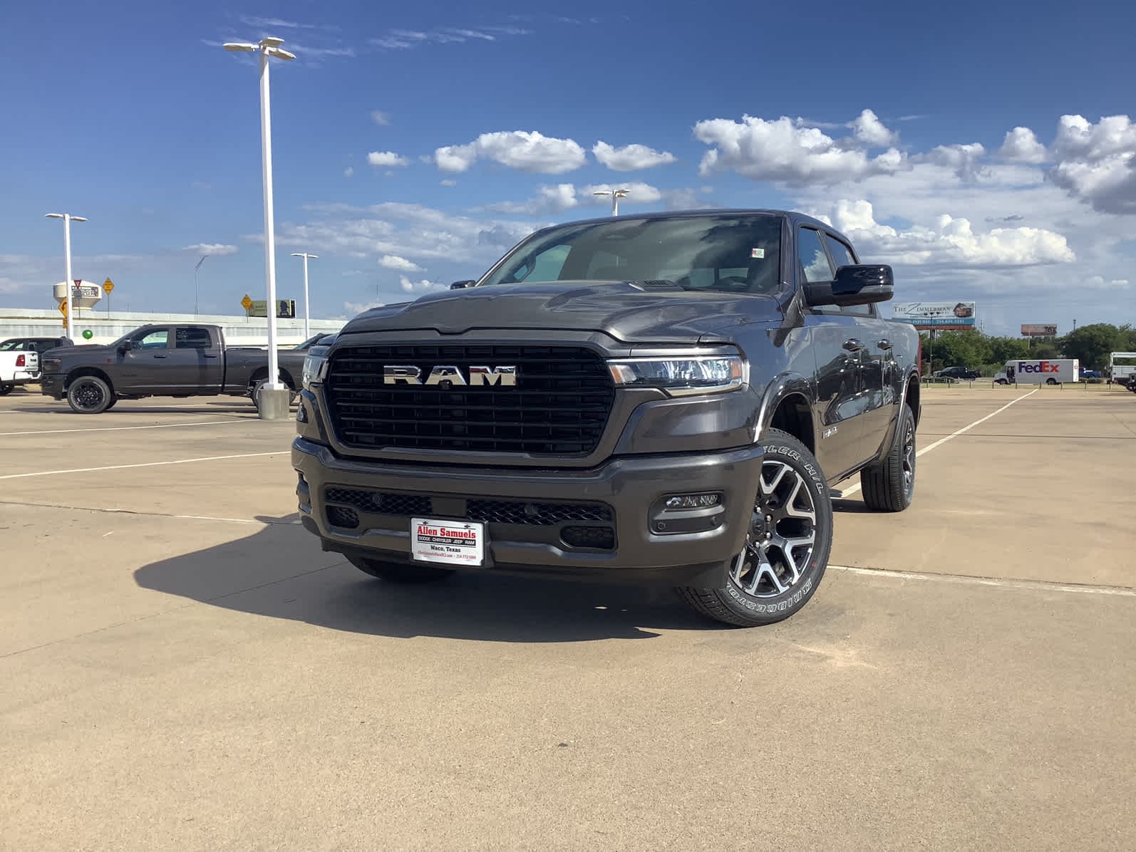2026 RAM 1500 Laramie - Photo 2