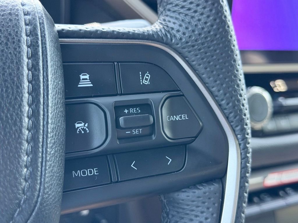 Certified Used 2026  Toyota Limited image 37