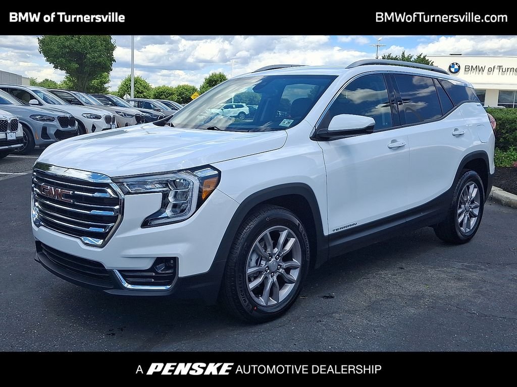 2024 GMC Terrain SLT AWD's photo