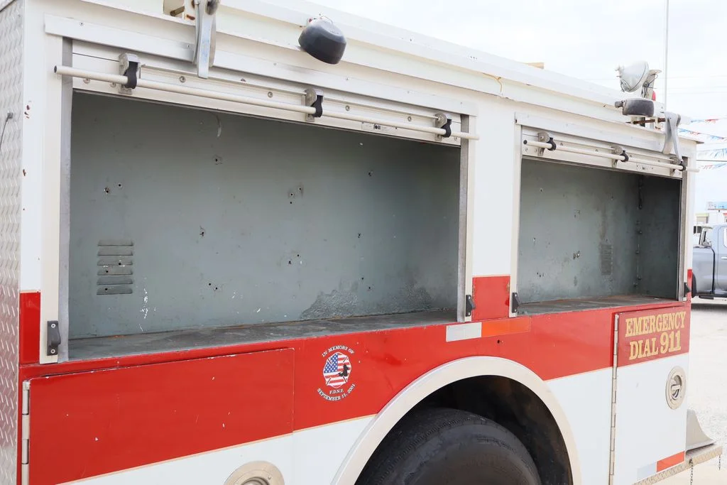 Used 1987  Ford F8000 image 13