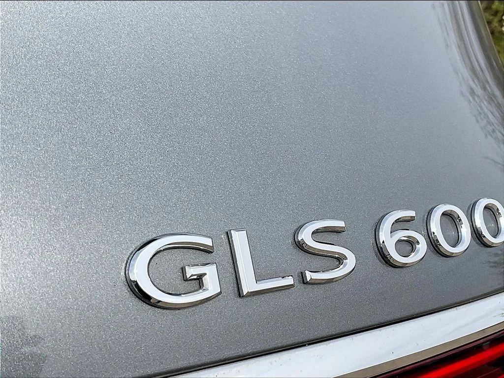 Used 2023 Cirrus Silver Metallic Mercedes-Benz Maybach GLS 600 image 24