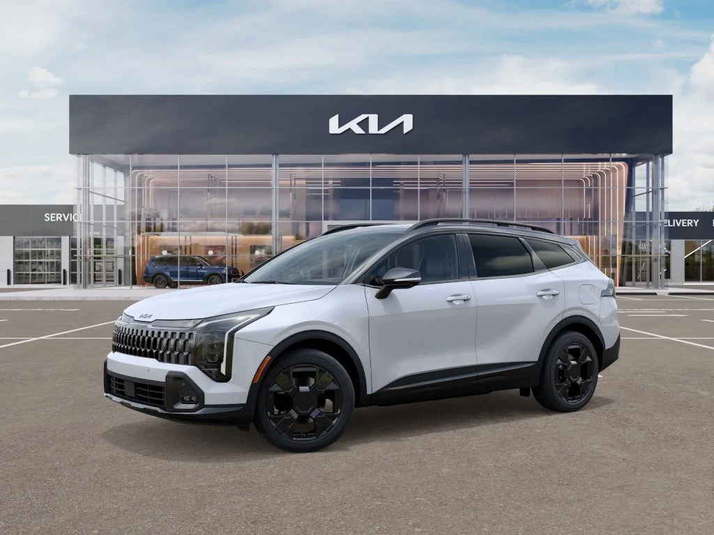 New 2027 White Kia X-Line All-Wheel Drive image 3