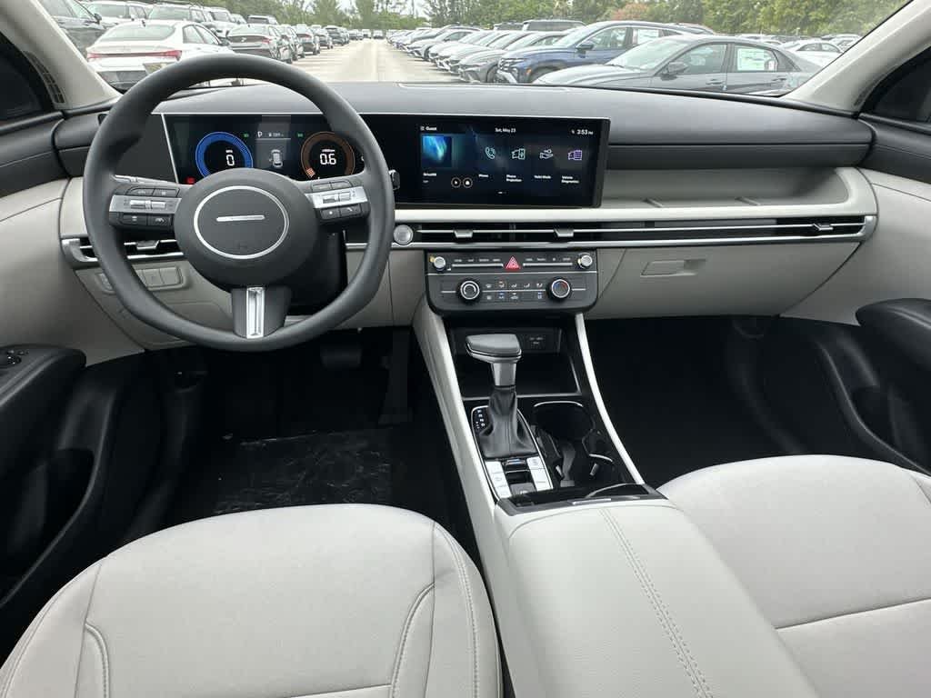 New 2026 Hampton Gray Hyundai SE image 15