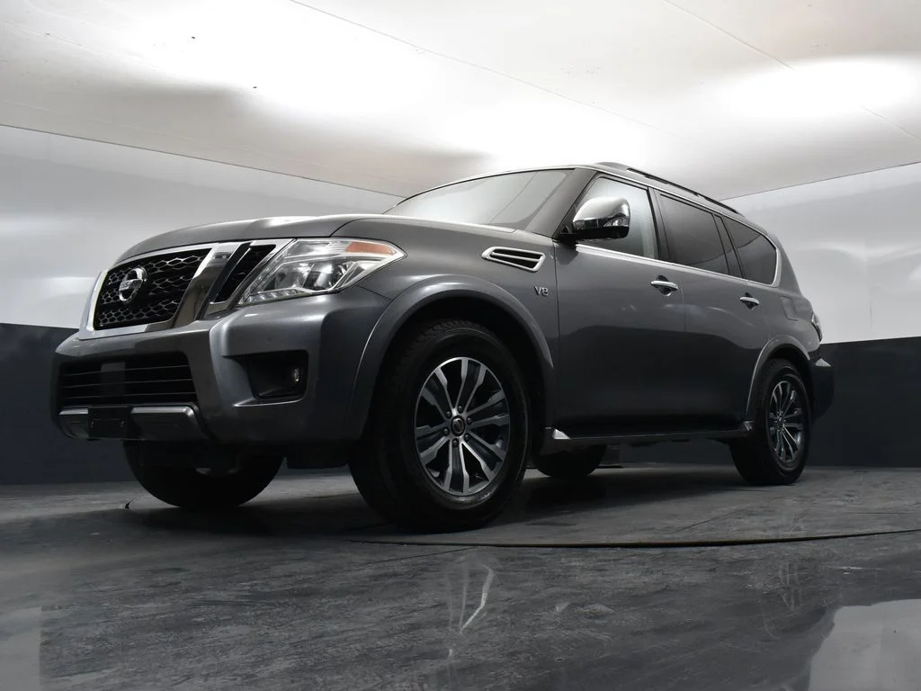 Used 2019 Gray Nissan SL image 37