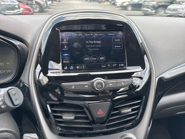 Used 2019 Orange Chevrolet 1LT image 12