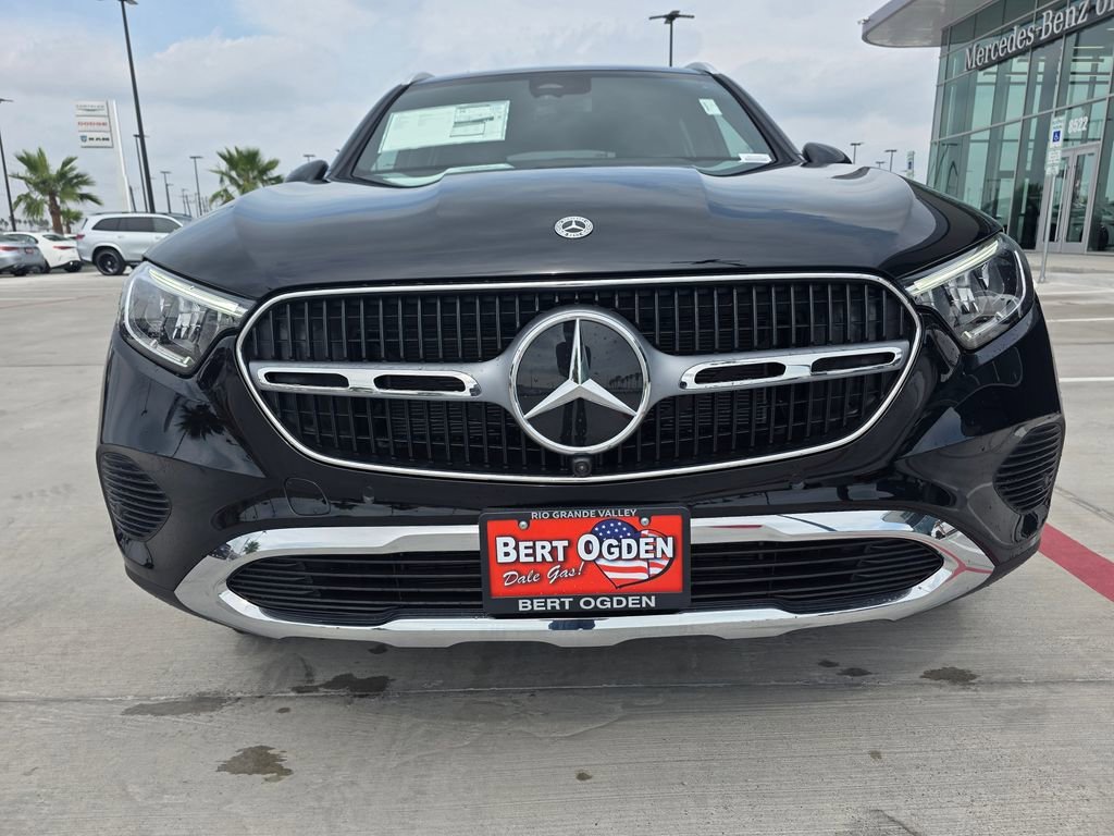 New 2026 Black Mercedes-Benz GLC 300 image 28