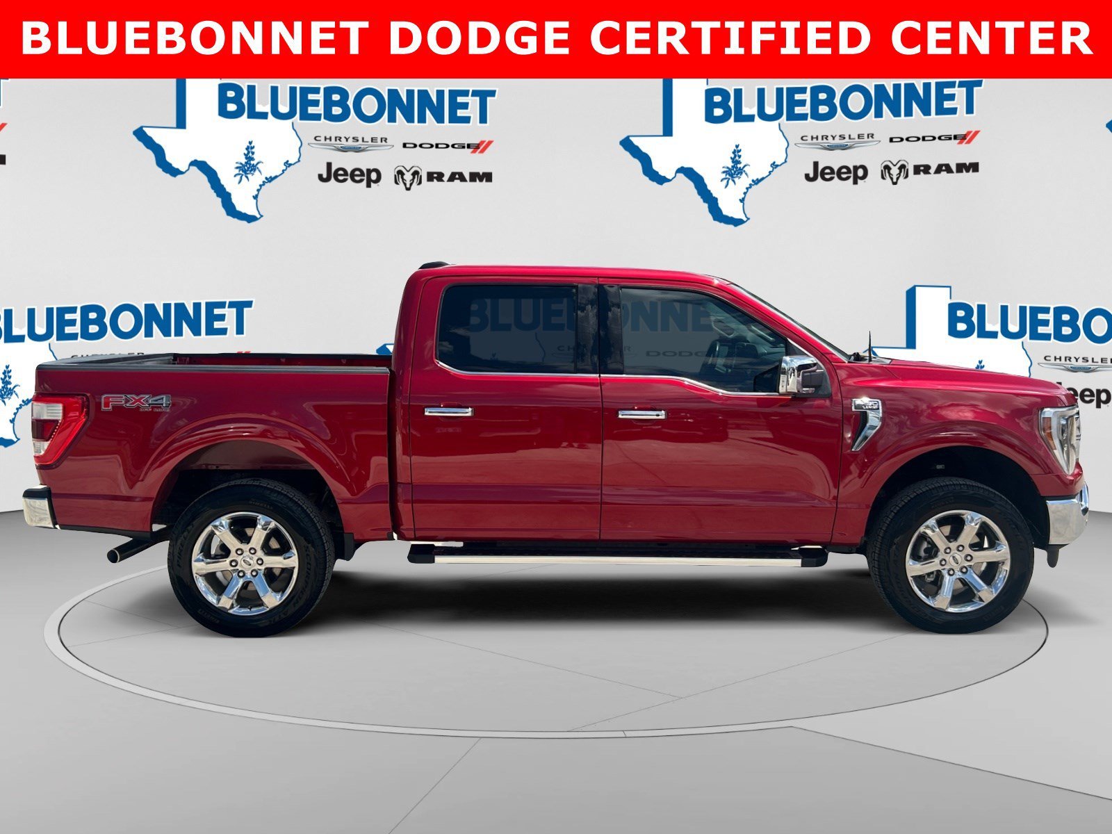 Used 2023 Rapid Red Metallic Tinted Clearcoat Ford LARIAT image 4