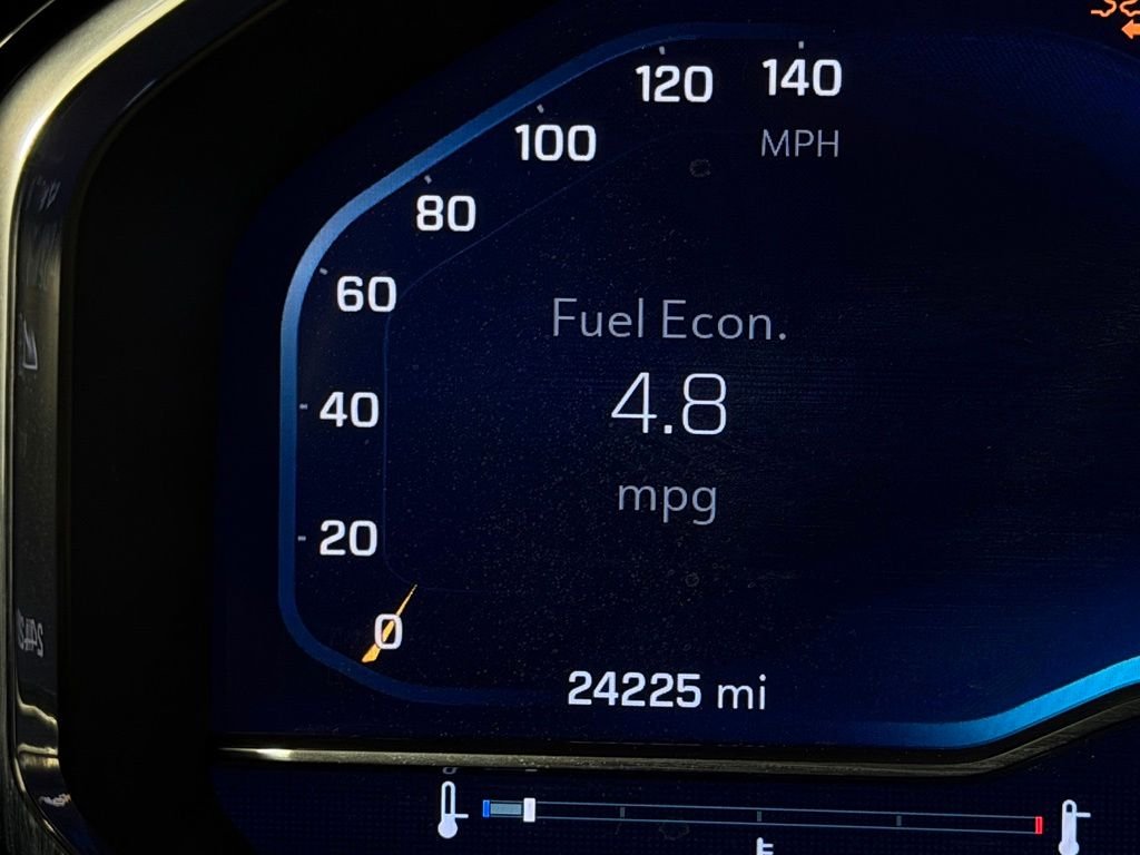 2024 Chevrolet Silverado 3500HD High Country - Photo 18