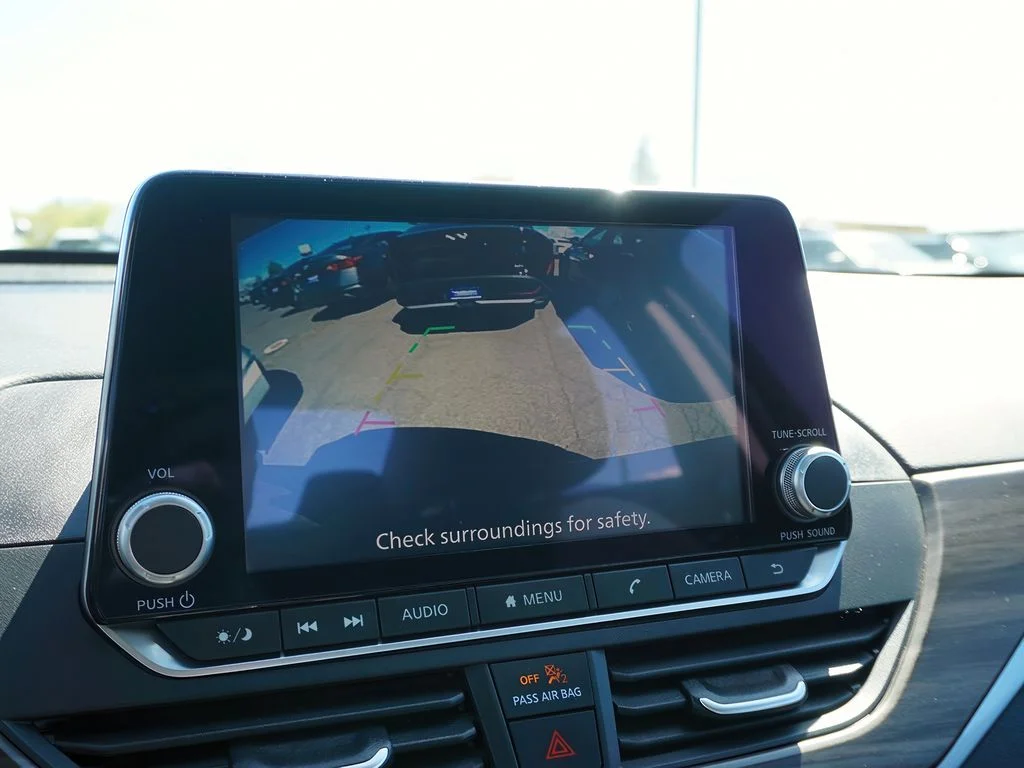2025 Nissan Altima SV - Photo 29