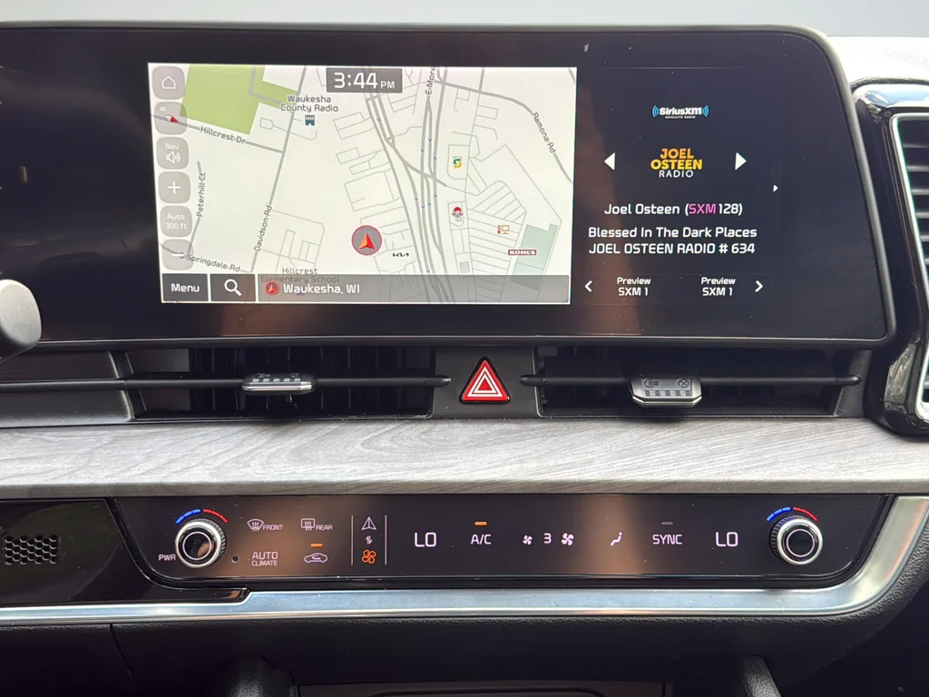 Used 2023 Blue Kia X-Line image 19
