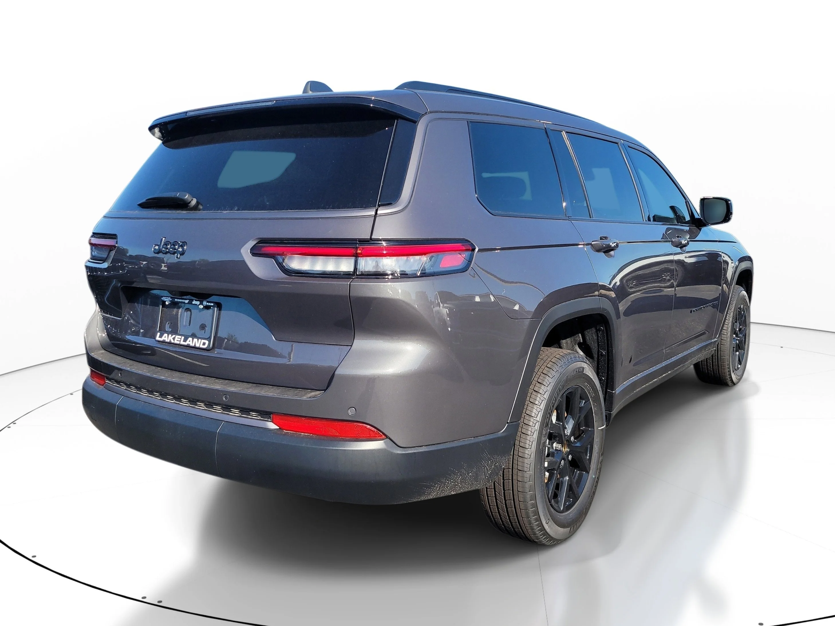 New 2026 Baltic Gray Metallic Clearcoat Jeep Laredo Altitude image 6