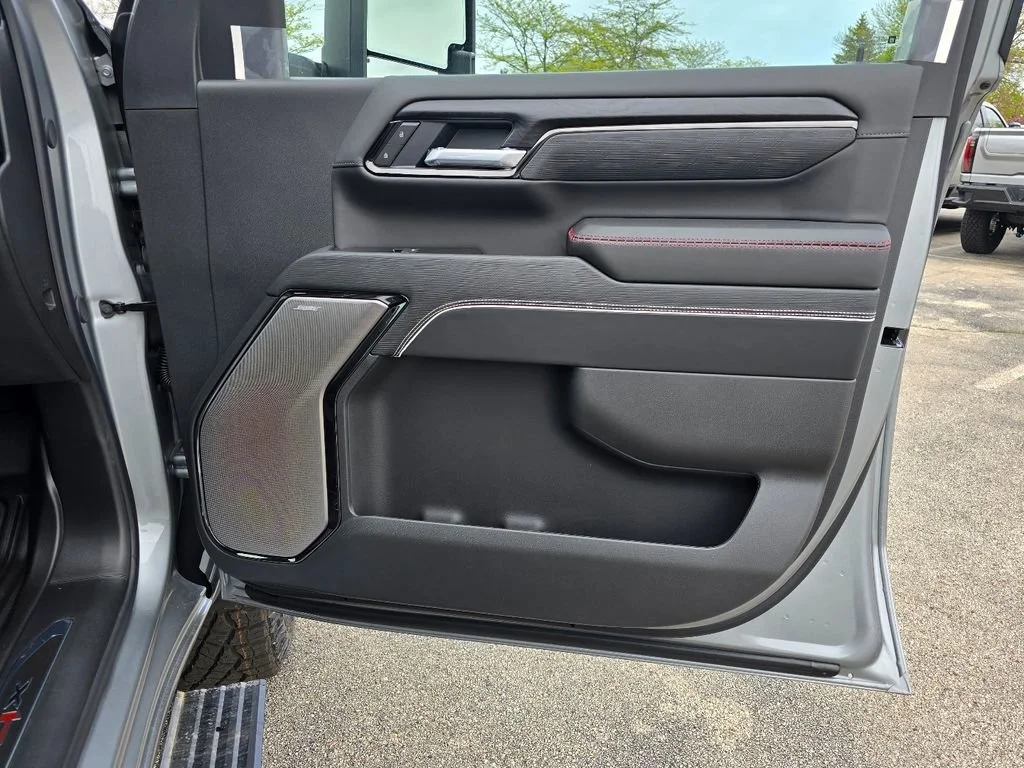 2026 GMC Sierra 2500HD AT4X - Photo 33