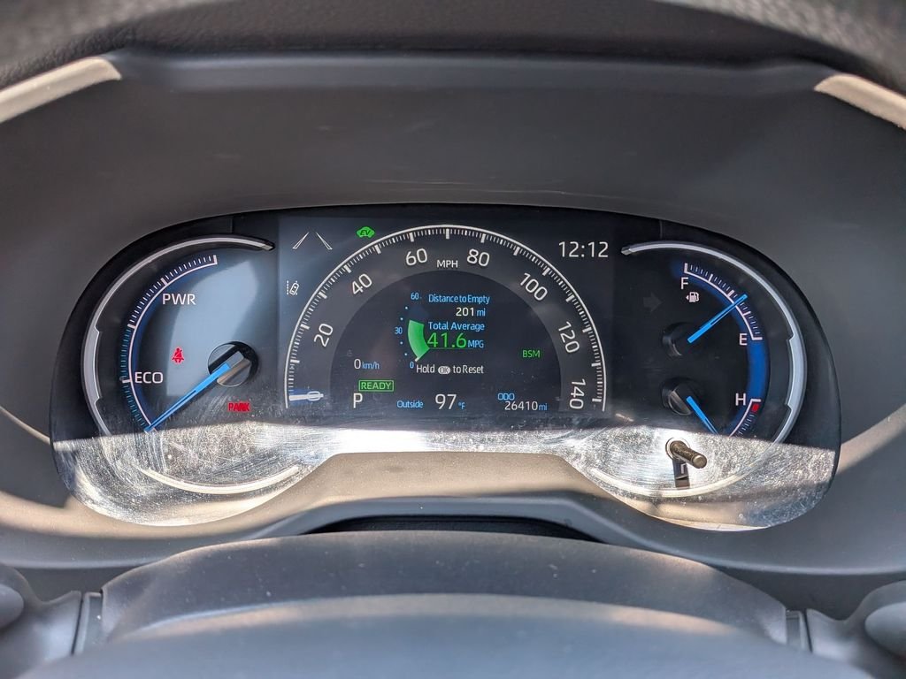Certified Used 2025 Silver Toyota XLE image 19