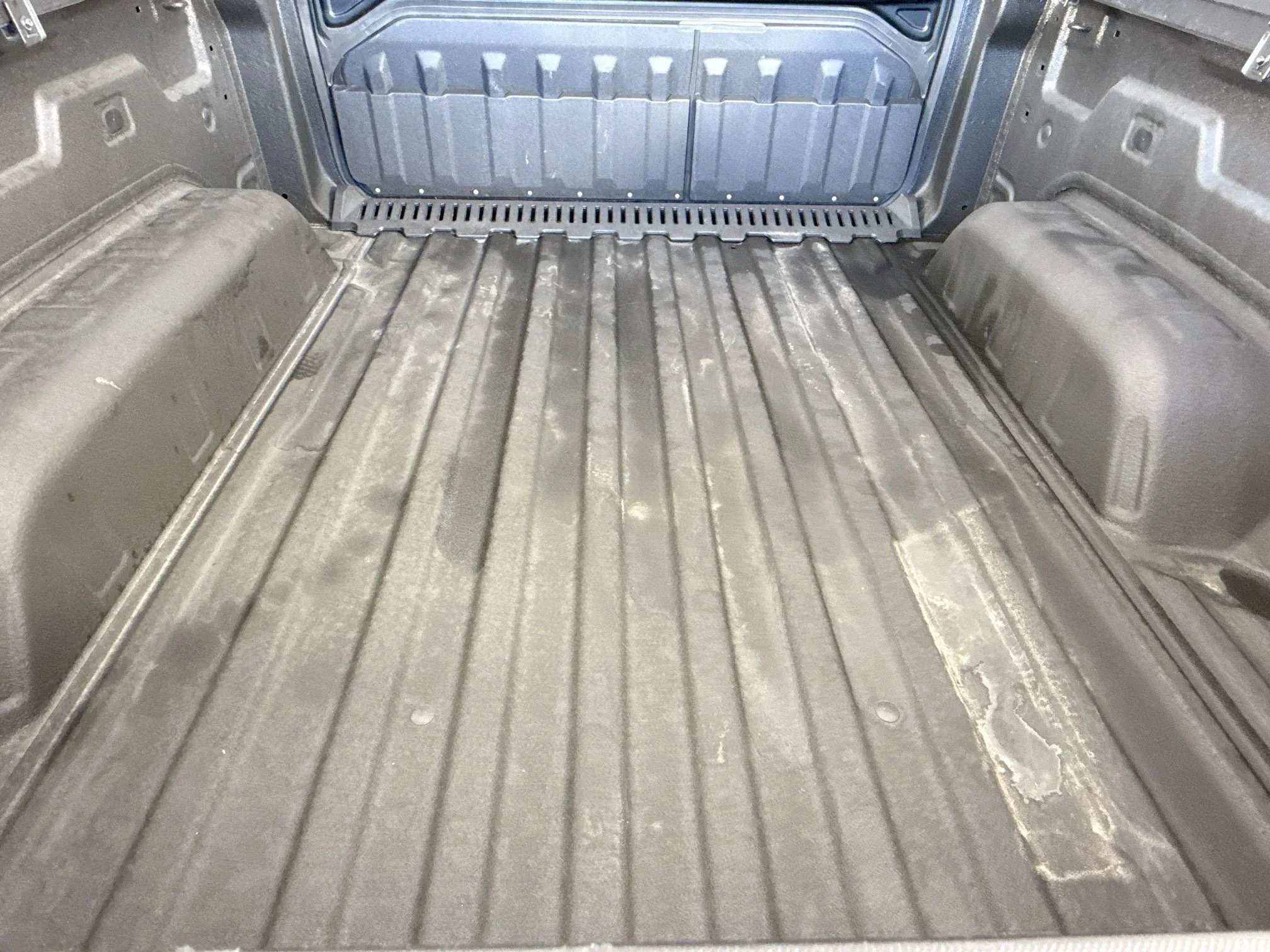 Used 2026 Blue Smoke Metallic Chevrolet LT - Max Range image 28