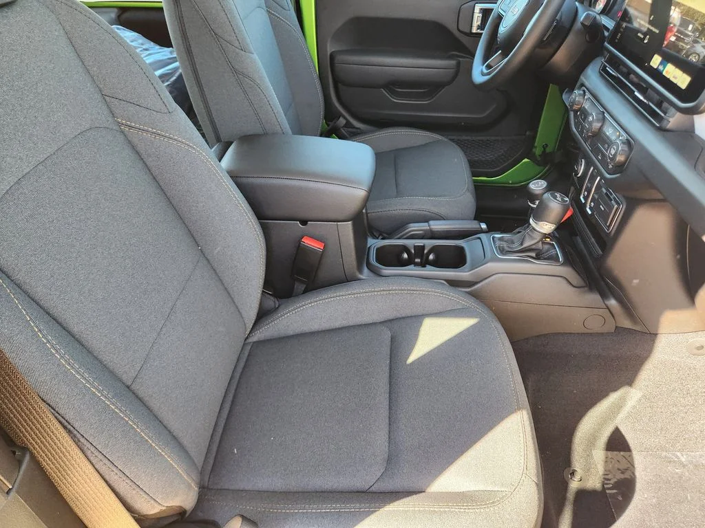 2026 Jeep Wrangler 2-Door Sport - Photo 10