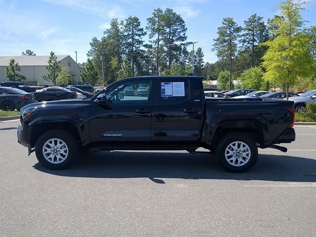 Used 2024 Black Toyota SR5 image 7
