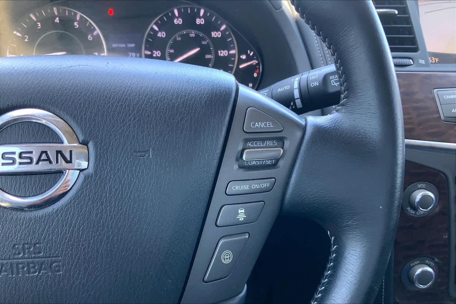Used 2020 Hermosa Blue Pearl Nissan SL image 25