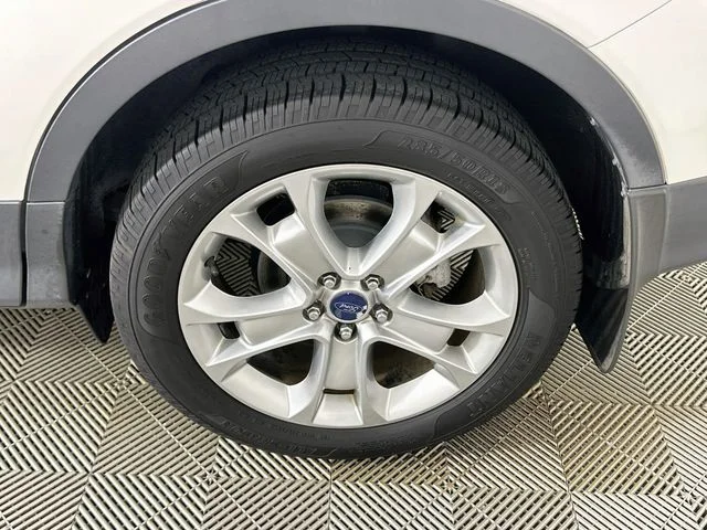 Pre-Owned 2016 Ford Escape Titanium