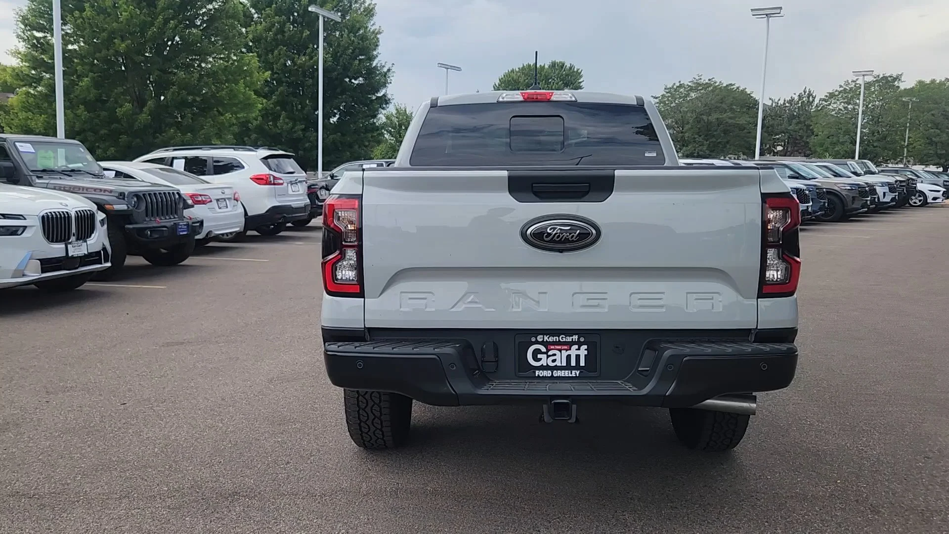 New 2026 Avalanche Ford XLT image 8