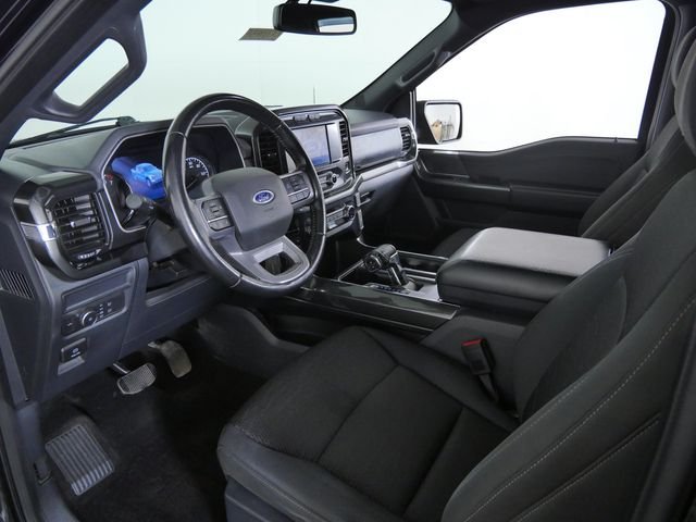 Used 2021 Black Ford XLT image 19
