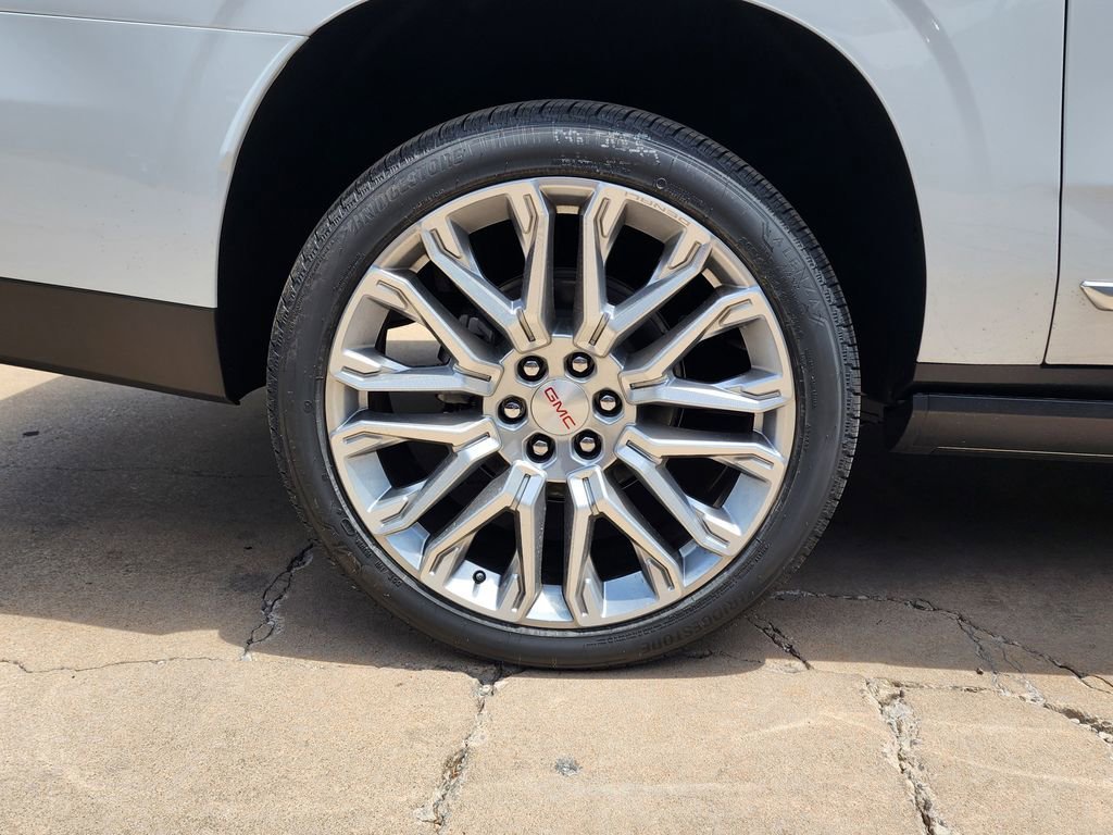 2026 GMC Yukon XL Denali - Photo 64