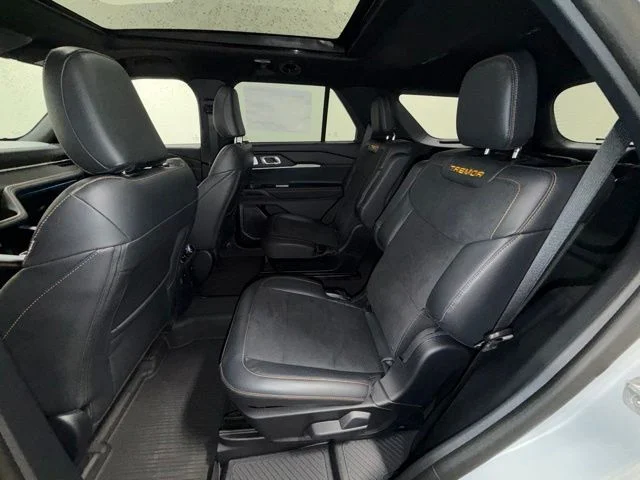 2026 Ford Explorer Tremor - Photo 34