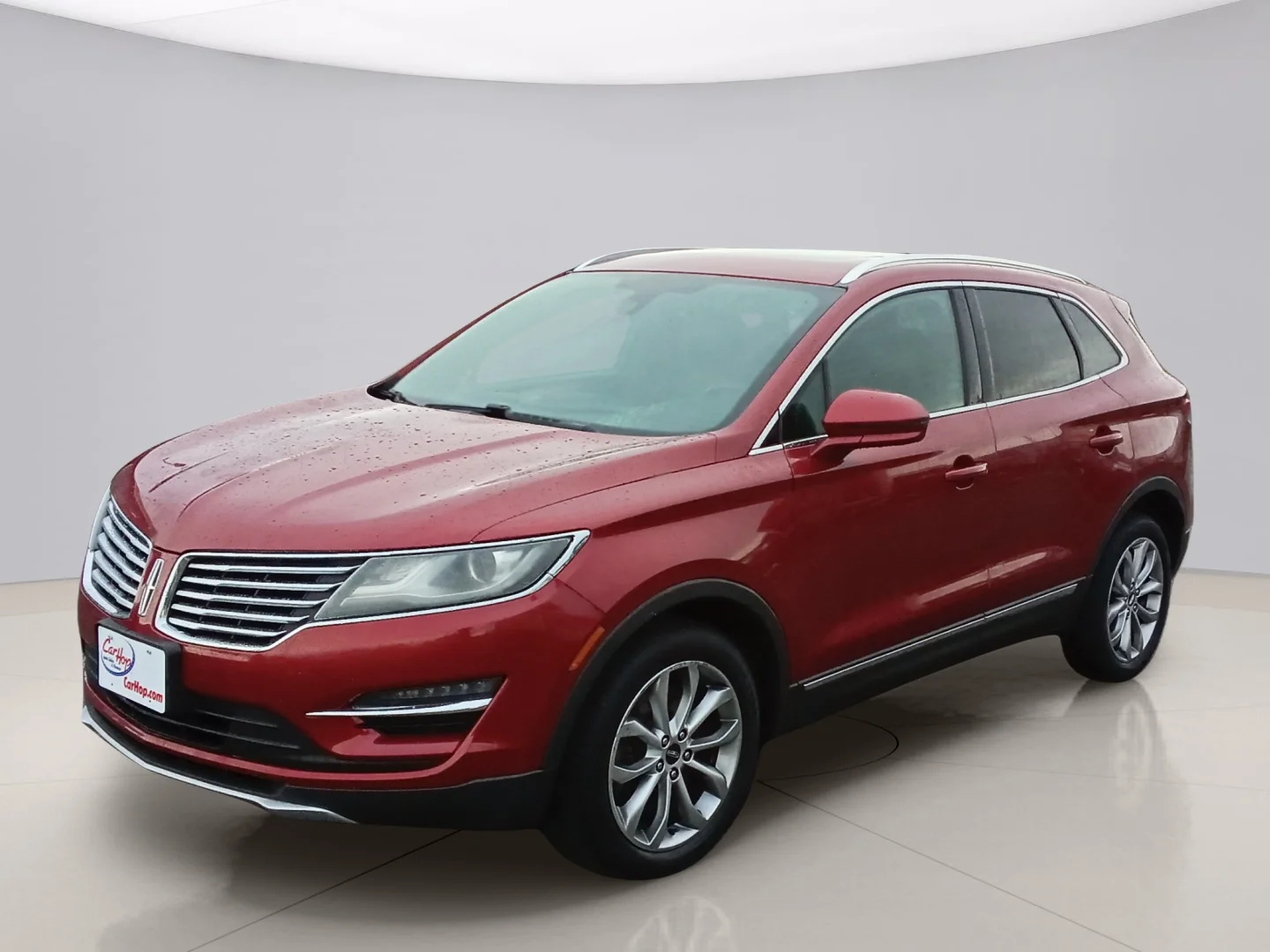 Used 2015 Red Lincoln AWD image 2
