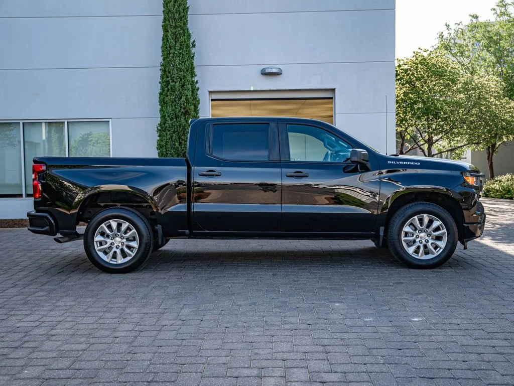Used 2024 Black Chevrolet Custom image 4