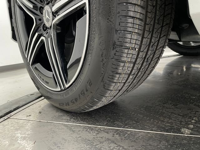 New 2026 Polar White Mercedes-Benz GLE 450 image 13