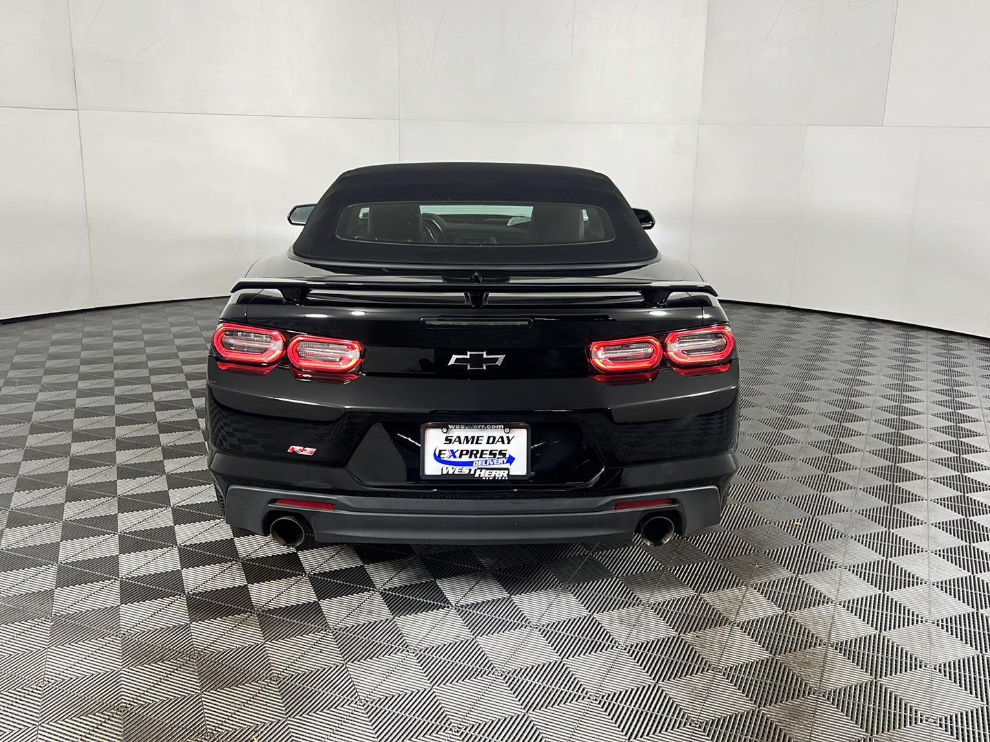 Used 2023 Black Chevrolet 1LT image 6