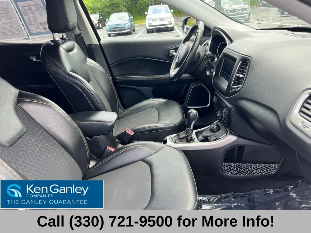 Used 2019 Black Jeep Latitude image 58
