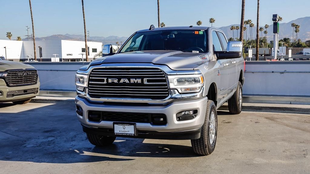 Used 2024 Billet Silver Metallic Ram Laramie image 4