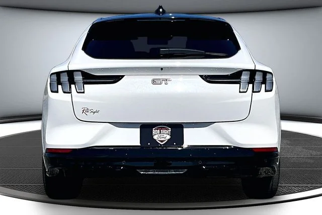 New 2025 Star White Metallic Tri-coat Ford GT image 4