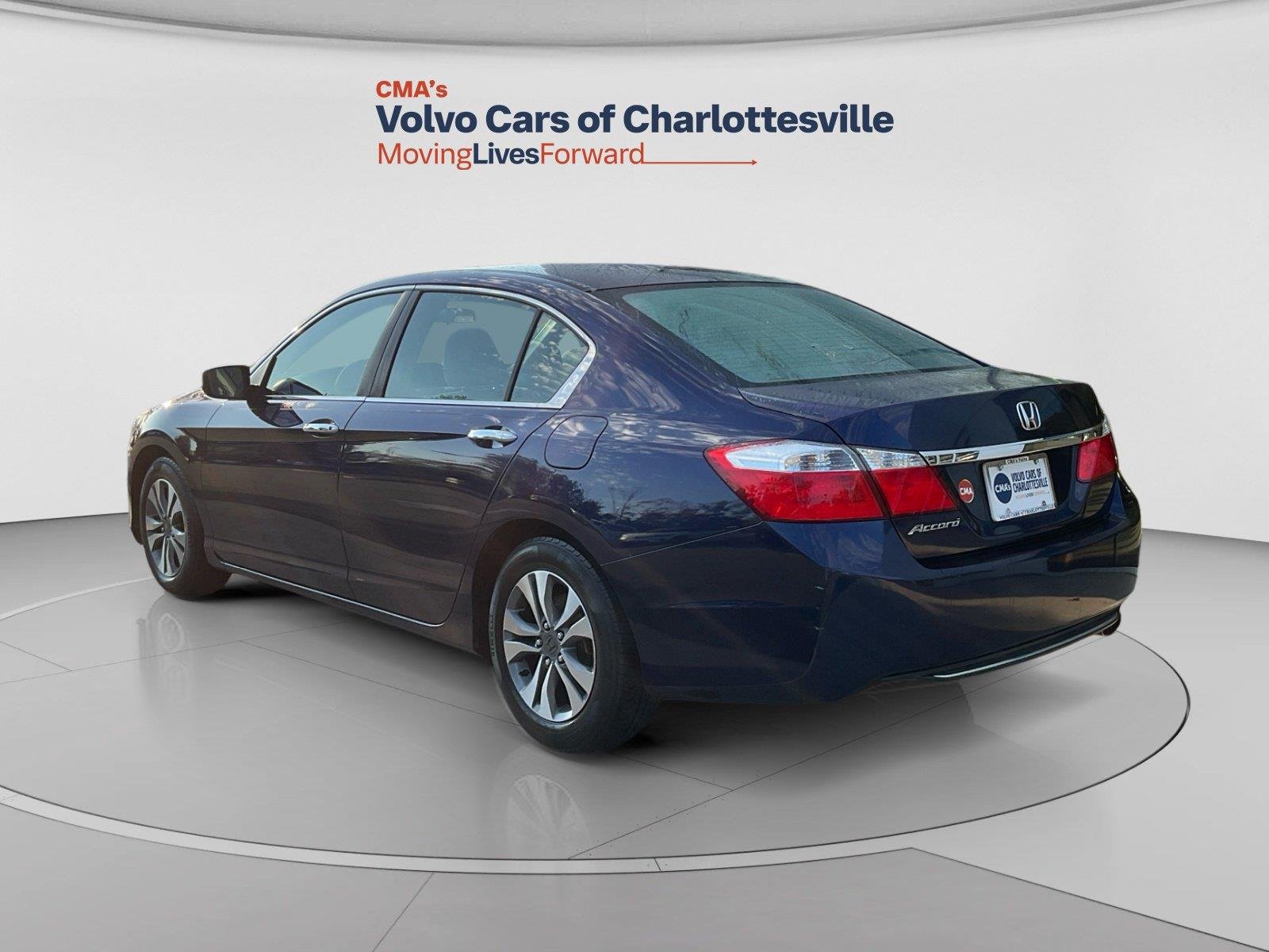 Used 2013 Obsidian Blue Pearl Honda LX image 3
