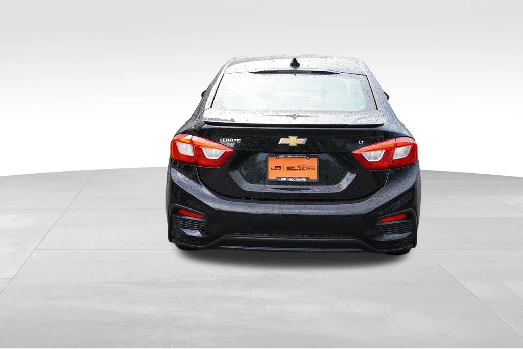 Used 2017 Mosaic Black Metallic Chevrolet LT image 6
