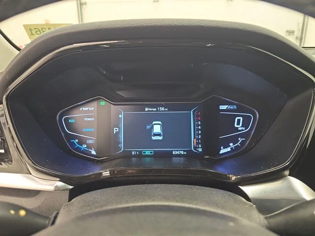 Used 2020 Snow White Pearl Kia EX Premium image 29