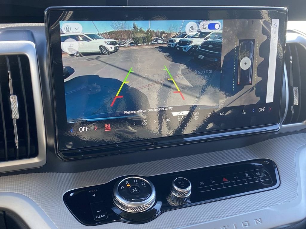 New 2026 Agate Black Metallic Ford MAX Active image 16