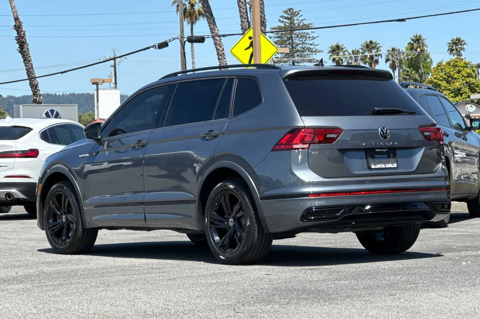 Used 2023 Gray Volkswagen 2.0T SE R-Line Black image 6
