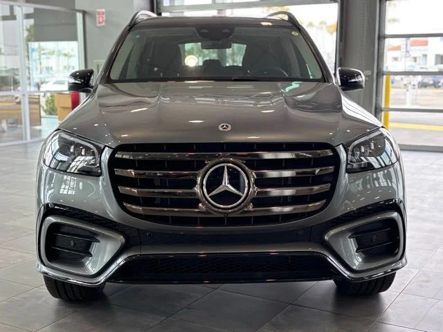 New 2025 Gray Mercedes-Benz GLS 580 image 9