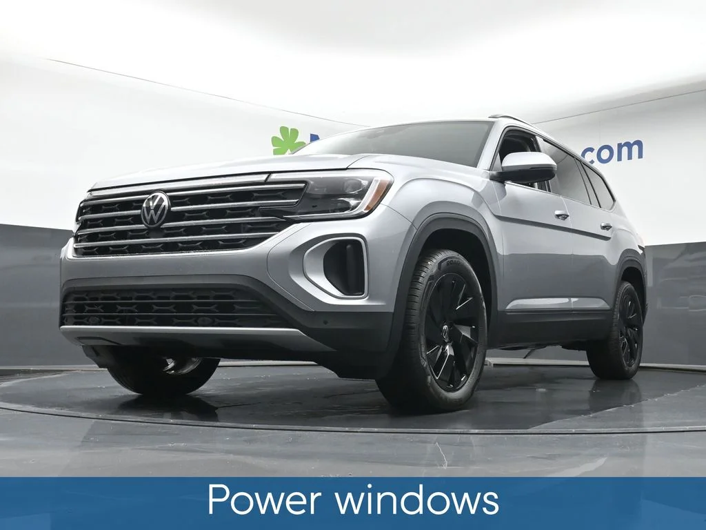 2026 Volkswagen Atlas SE w/Tech - Photo 7