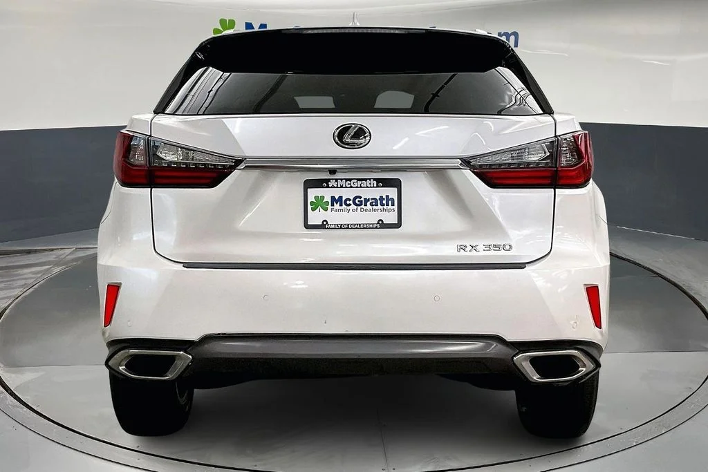 Used 2017 White Lexus 350 image 6