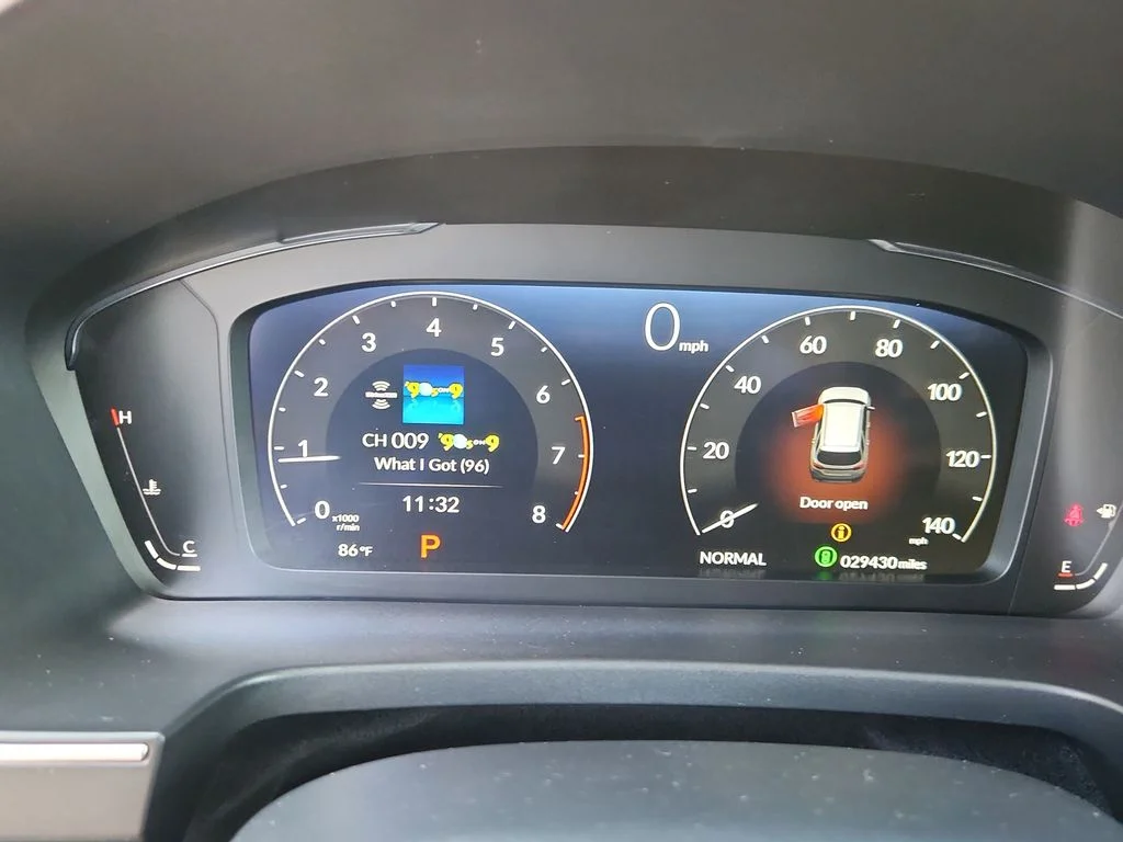 Used 2025 Black Honda Elite image 21