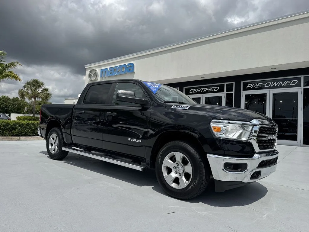 Used 2023 Diamond Black Ram Big Horn/Lone Star image 22