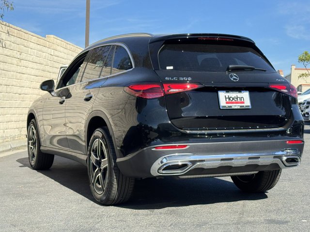 New 2026 Black Mercedes-Benz GLC 300 image 6