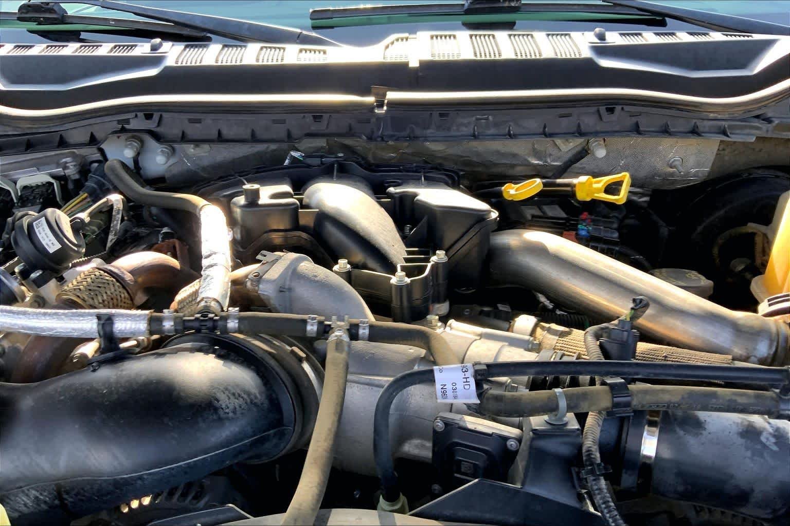 Used 2019 Oxford White Ford LARIAT image 32