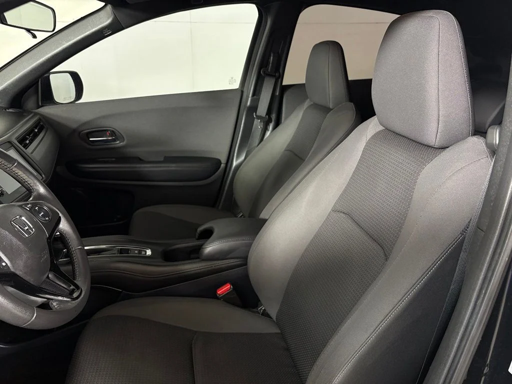 Used 2019 Crystal Black Pearl Honda Sport image 17