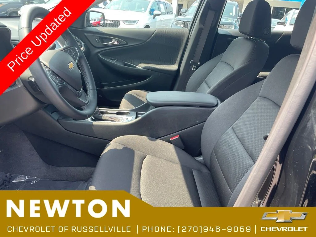 Used 2025 Black Metallic Chevrolet RS image 4