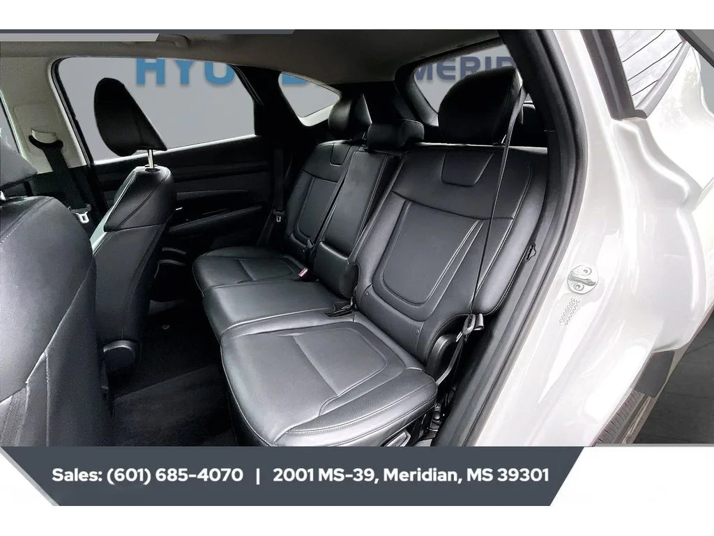 Used 2025 SERENITY WHITE PEARL Hyundai SEL Convenience image 19