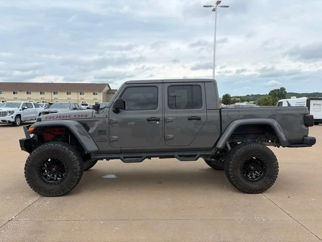 Used 2020  Jeep Rubicon image 7
